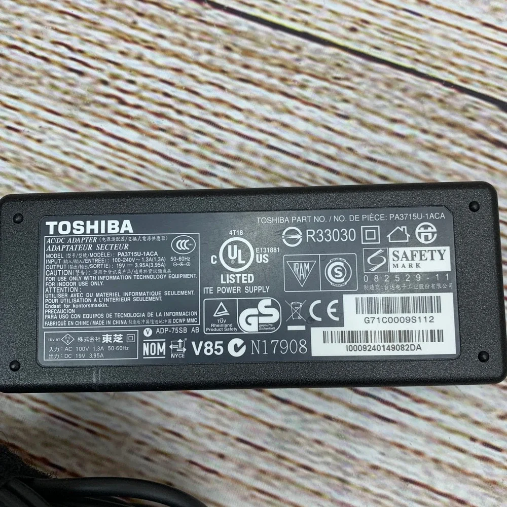 Toshiba AC Adapter PA3715U 1ACA 19V 3.95A Laptop Power‎ Supply Charger Cord